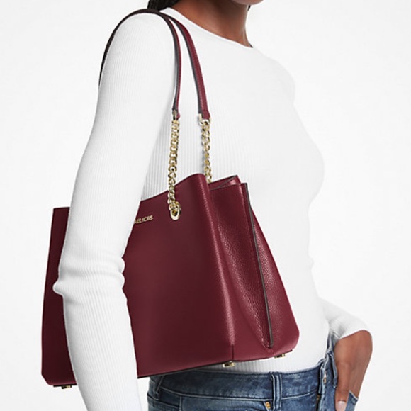 MICHAEL KORS 
Teagan Large Pebbled Leather Shoulder Bag DARK CHERRY COLOR - Picture 1 of 3